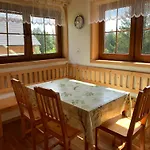 Nad Koupalistem Lodge Borowa