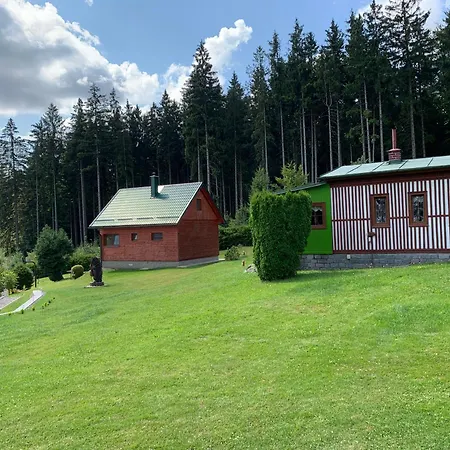 Nad Koupalistem Orman Evi