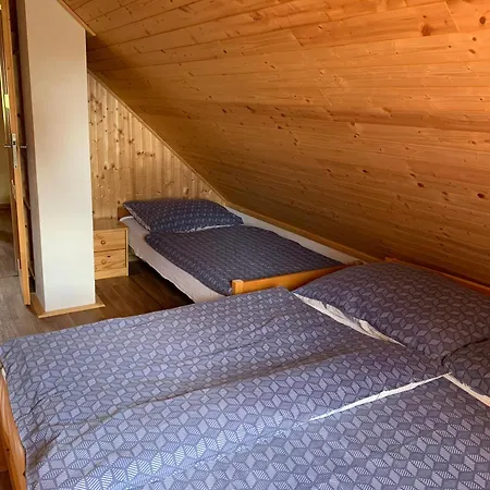 Nad Koupalistem Lodge Borowa