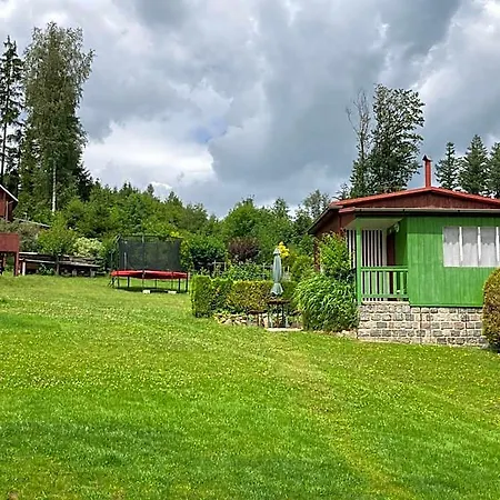 Nad Koupalistem Lodge *