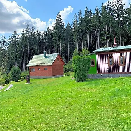 Nad Koupalistem Lodge Borowa