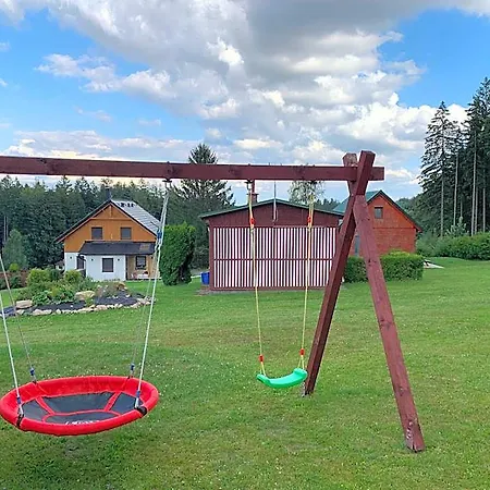 Nad Koupalistem Lodge *